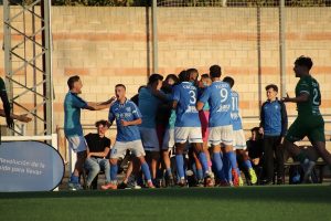 Un gol ‘olímpico’ de Pliego nos da la victoria